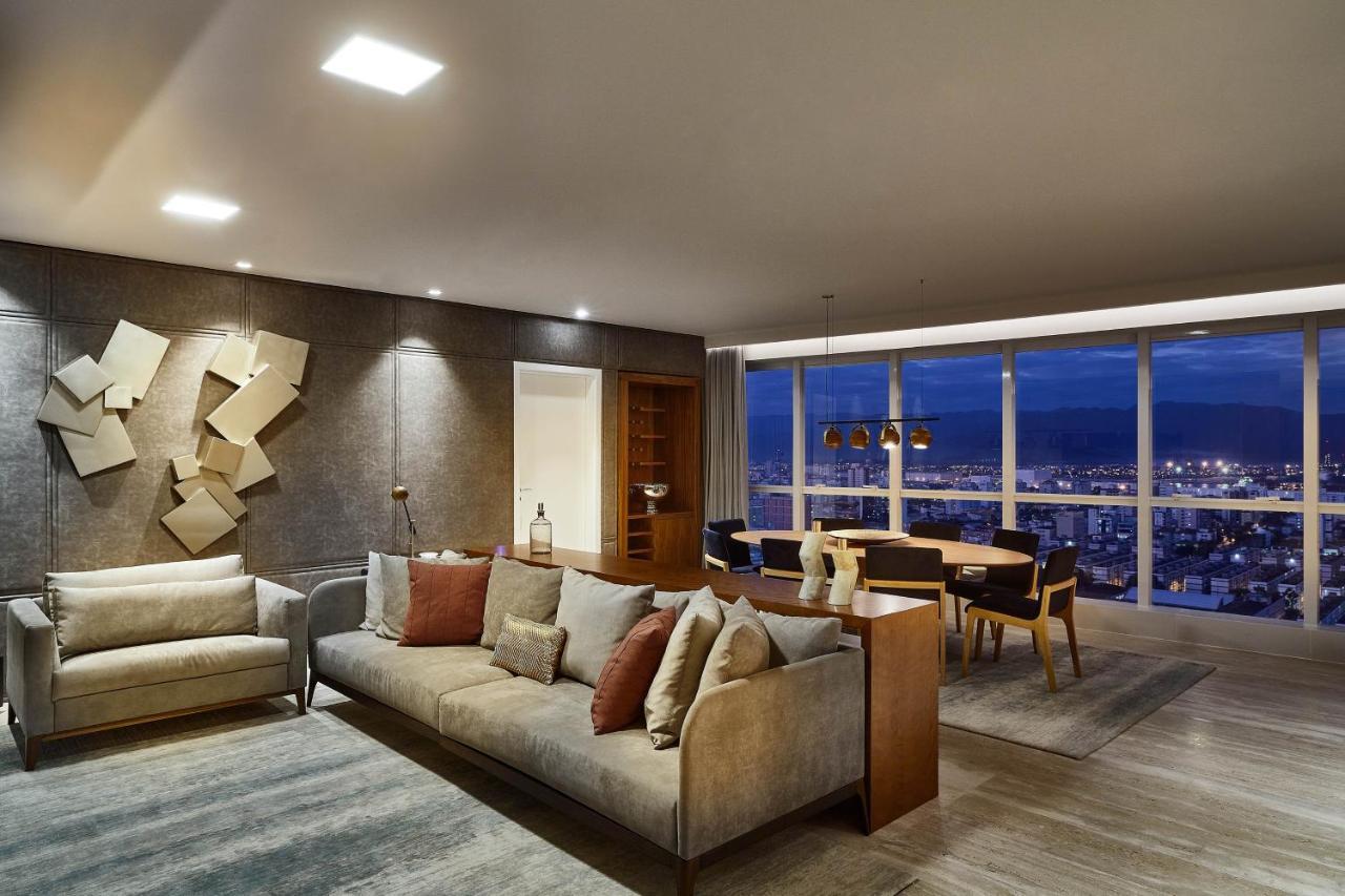 Sheraton Santos Hotel Exterior foto A living room in a typical apartment